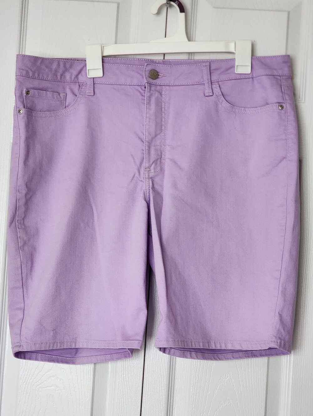 LEE Lilac Midrise Bermuda Shorts Plus Size 18 NWOT - Picture 3 of 9
